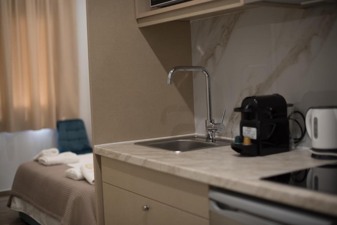 Rob Venture Suites At The Central Of Athens City Εξωτερικό φωτογραφία
